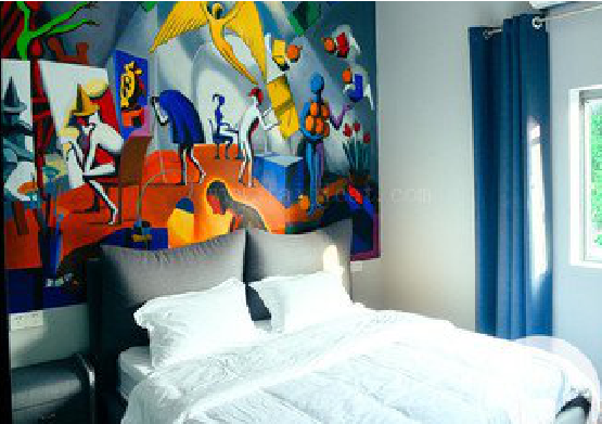 藤县对于酒店的墙体彩绘而言更注重哪些方面？