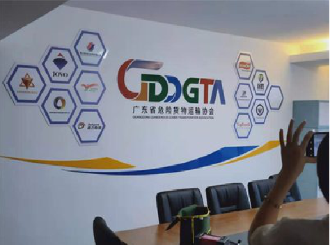 藤县公司走廊文化墙如何设计布置？